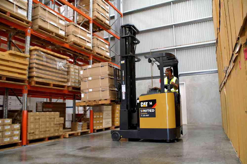 Cat NRF14CA reach truck at COPE transport